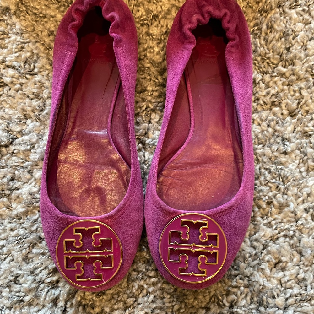 Suede Tory Burch Reva flats